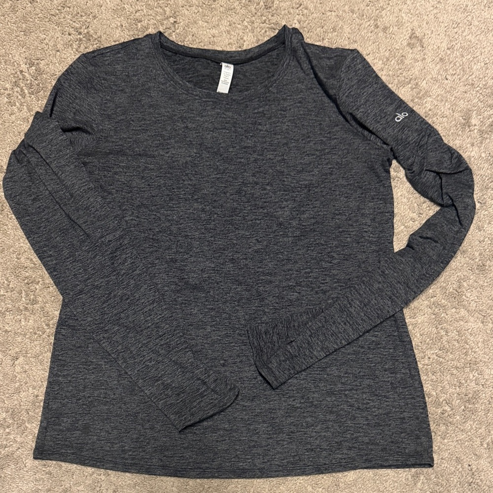 ALO Yoga Charcoal Long Sleeve Top